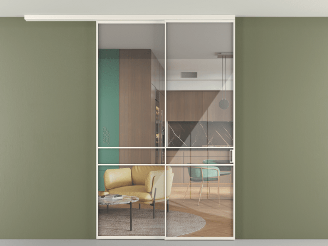 Перегородка Формато вдоль стены на потолок 2 створки с синхронным механизмом АЛПР 040.02 Алюминий пудровый белый Рефлективное прозрачное стекло "Стопсол", калёное Цена 290776 ₽ | Volhovec