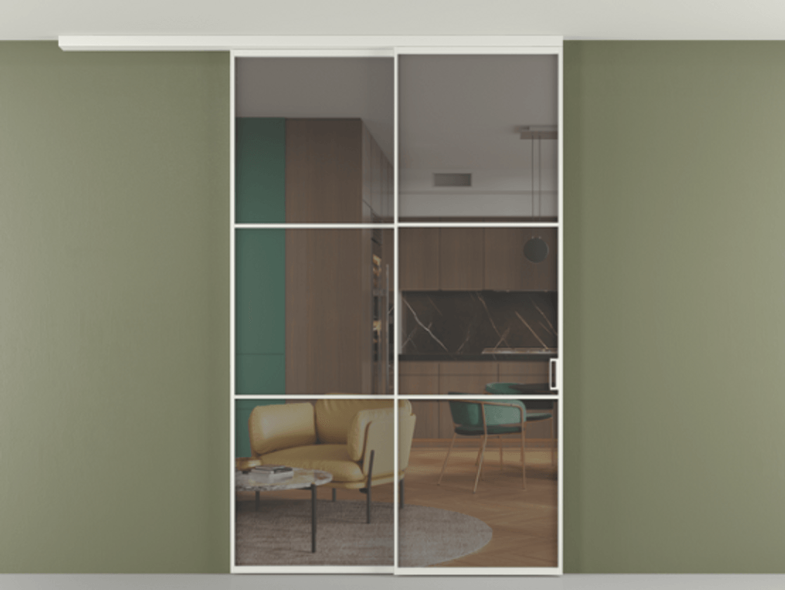 Перегородка Формато вдоль стены на потолок 2 створки с синхронным механизмом АЛПР 040.03 Алюминий светло-серый Прозрачное серое стекло, триплекс Цена 277976 ₽ | Volhovec